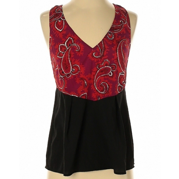 Petticoat Alley Tops - NWOT Petticoat Alley Sleeveless Blouse w/Racerback